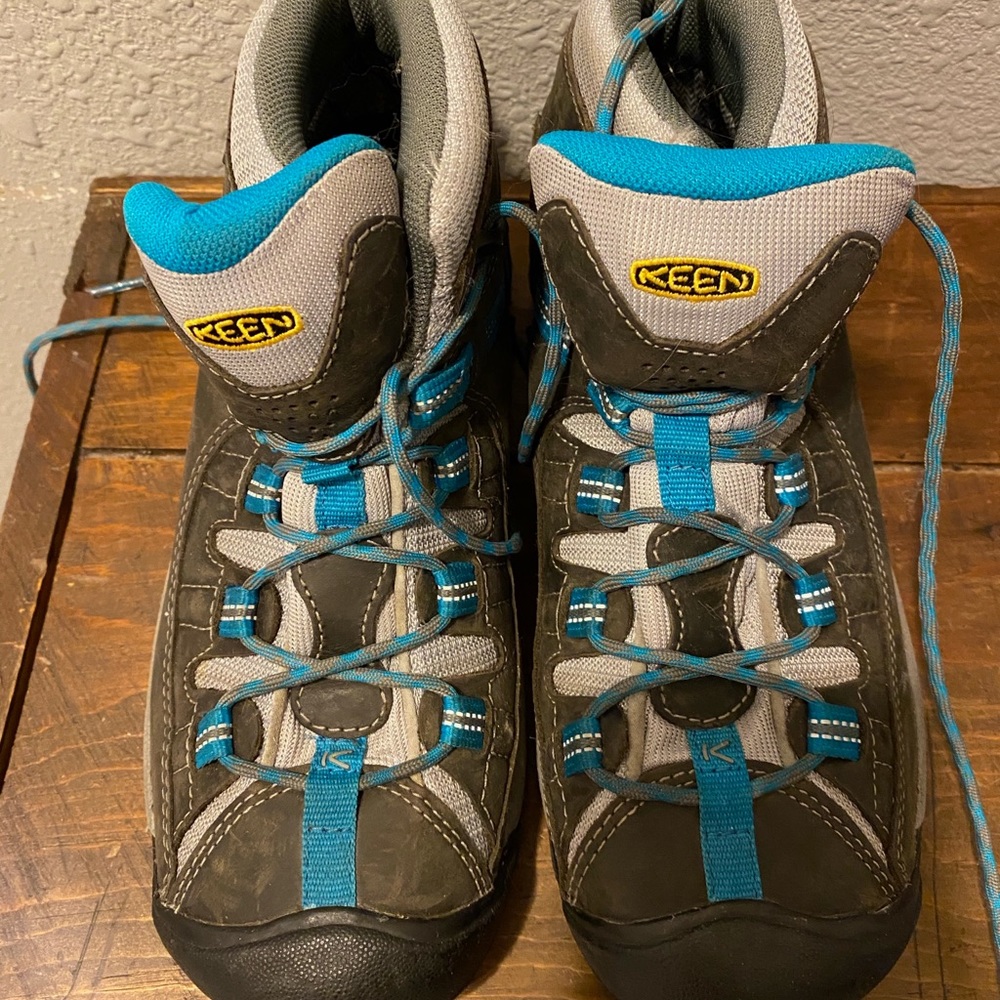 Keen hiking boots